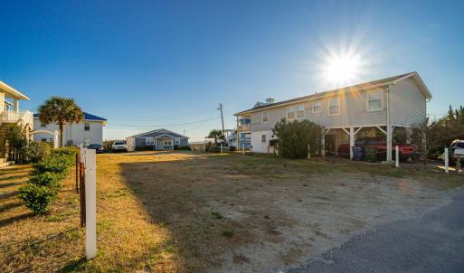 Second row lot in Atlantic Beach