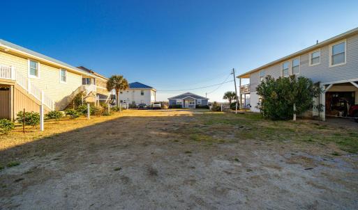 Second row lot in Atlantic Beach