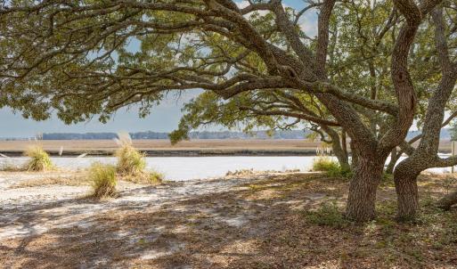Currituck-3
