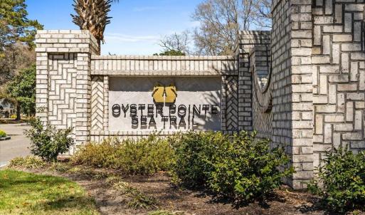 Entrance-Oyster Pointe