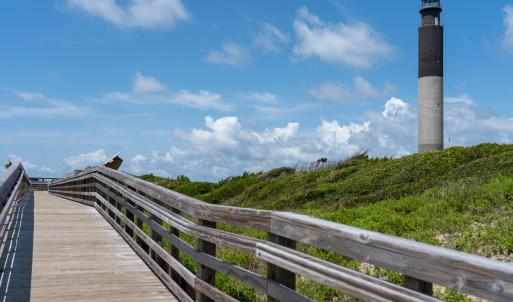 Oak Island Lighthouse