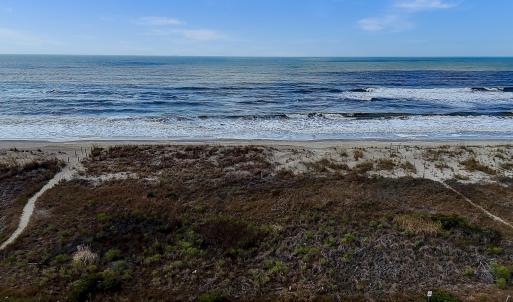 5213EBeachDr - 5 (1)
