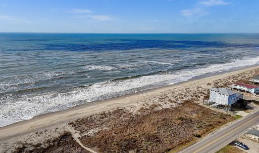 5213EBeachDr - 17