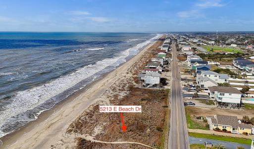 5213EBeachDr - 18