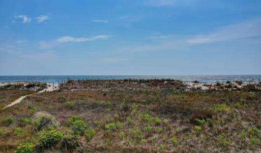 5213EBeachDr - 2