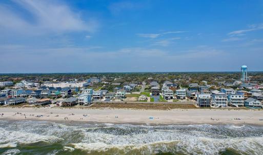 5213EBeachDr - 9