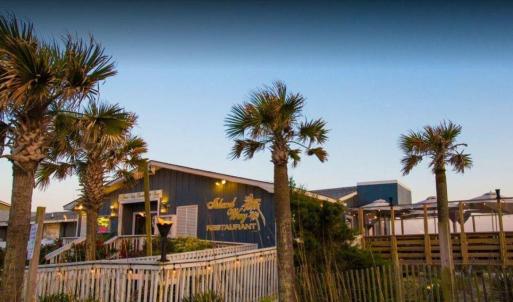 Oak Island (1)