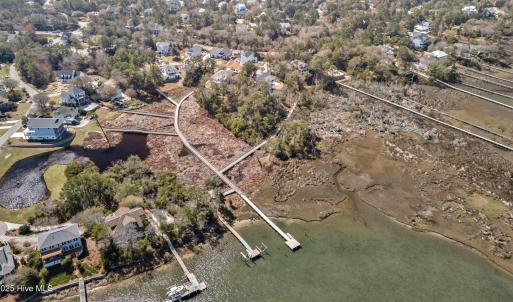 9814 CLARENDON DRIVE