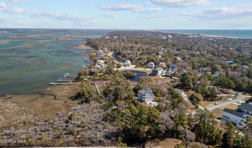 9814 CLARENDON DRIVE