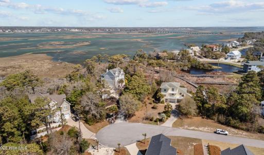 9814 CLARENDON DRIVE