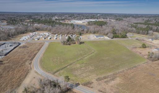 7) 55080-67df56ffdbc98