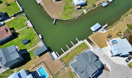 Canal View with Deeded Slip