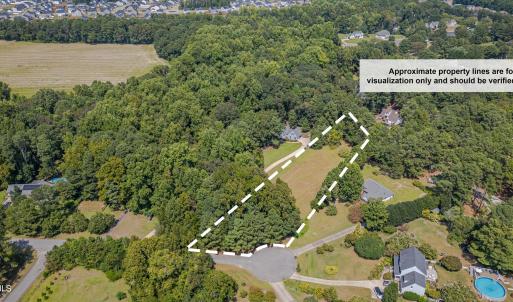 02-3408 Apple Meadow-2-lines