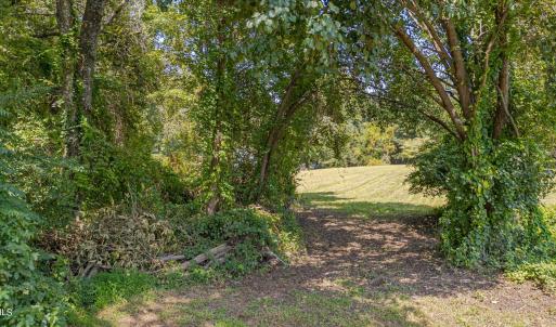 12-3408 Apple Meadow-11