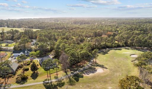 215 Oak Dr