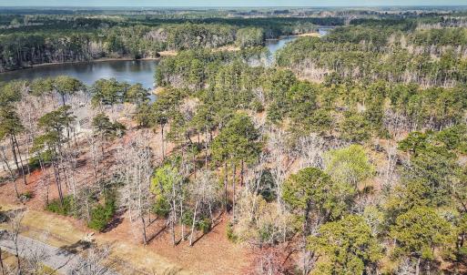 74 Queen Annes Court, Oriental, NC