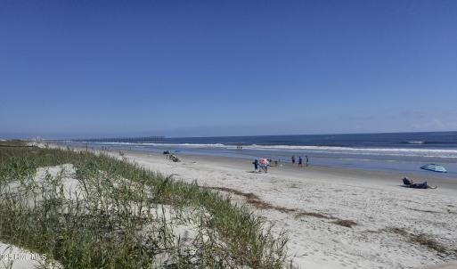 No Crowds at this Beach