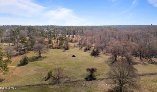 Beautiful acreage