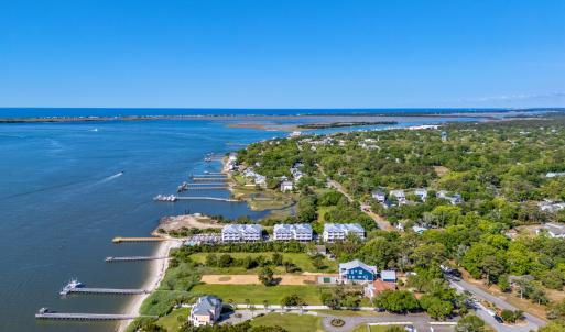 DJI_20250429081242_0009_D-Edit
