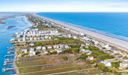 008_1120_north_anderson_blvd-12_912