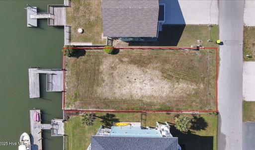 118 Charlotte St Holden Beach-R