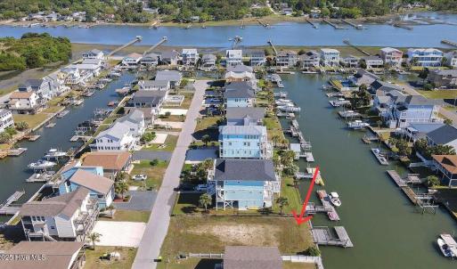 118 Charlotte St Holden Beach-R
