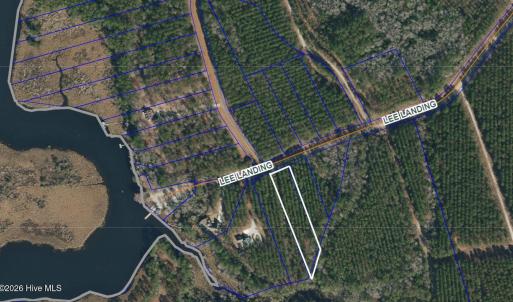 3227 LEE LANDING RD