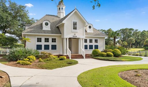 Marina Dock House