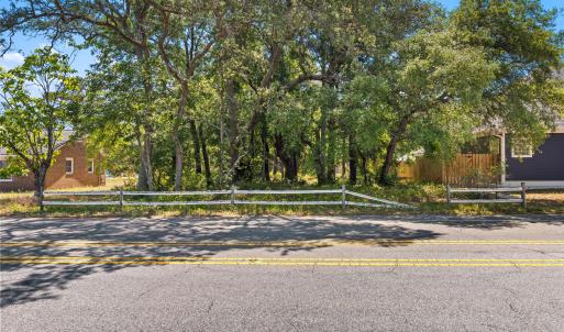 021_110_dow_road-21_821