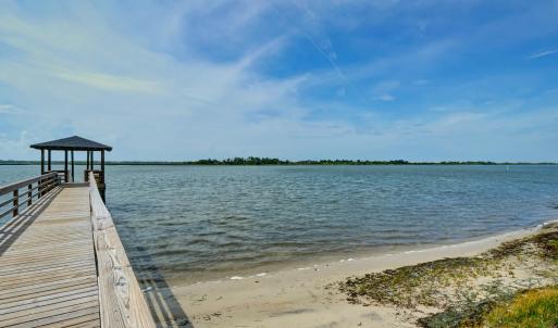 P1266118_19_20_21_22_23_24