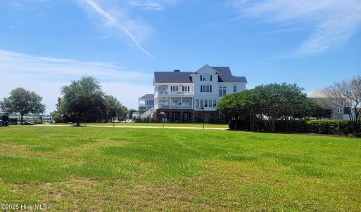 FRONT OF LOT