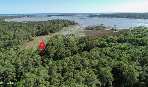 2933 Island Dr SE - Bolivia-6