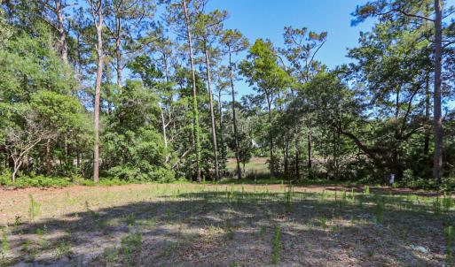 2933 Island Dr SE - Bolivia-3