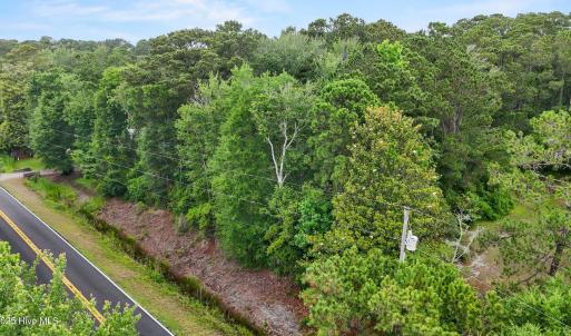 833 Seabreeze Lot Side