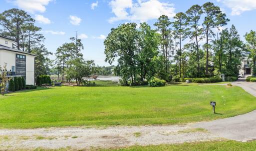 001_821_bailey_harbor_lane-1_138