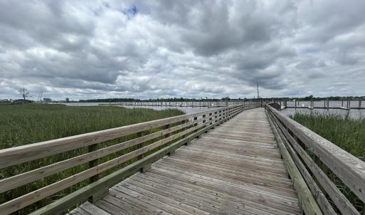 Island Boat Slip Approach