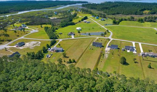 303 Mayflower Drive, Newport, NC