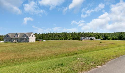 303 Mayflower Drive, Newport, NC