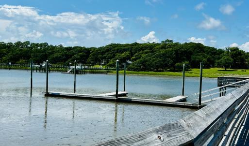 community day docks
