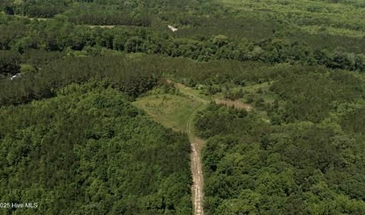 DJI_20250523233519_0083_D