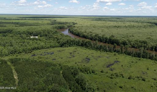 DJI_20250523233513_0082_D