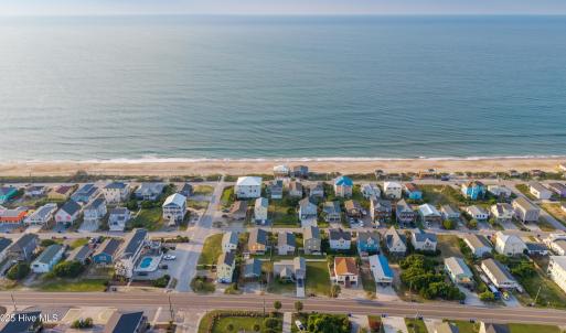 12-DJI_20250624192749_0015_D-HDR