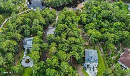 DJI_20250630200610_0516_D