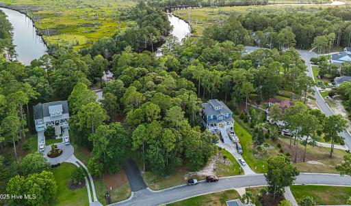 DJI_20250630200523_0510_D