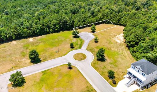 230 Colleton Square lot 131 pic 1