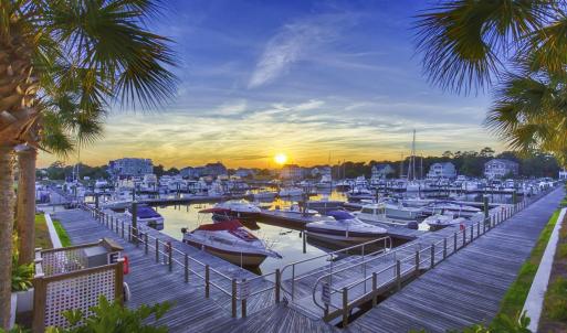 St James Marina