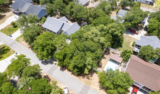 101 SW 17th-12