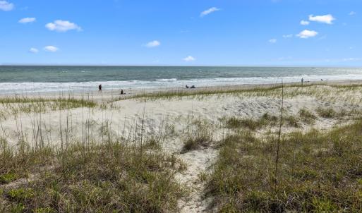 415 W Boardwalk Blvd