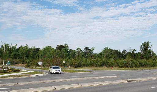 Piney Green Rd & Hemlock Dr tract