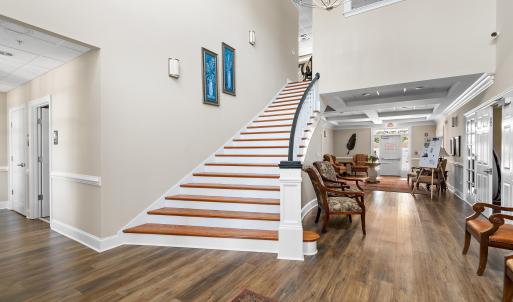 Resident's Club Entry